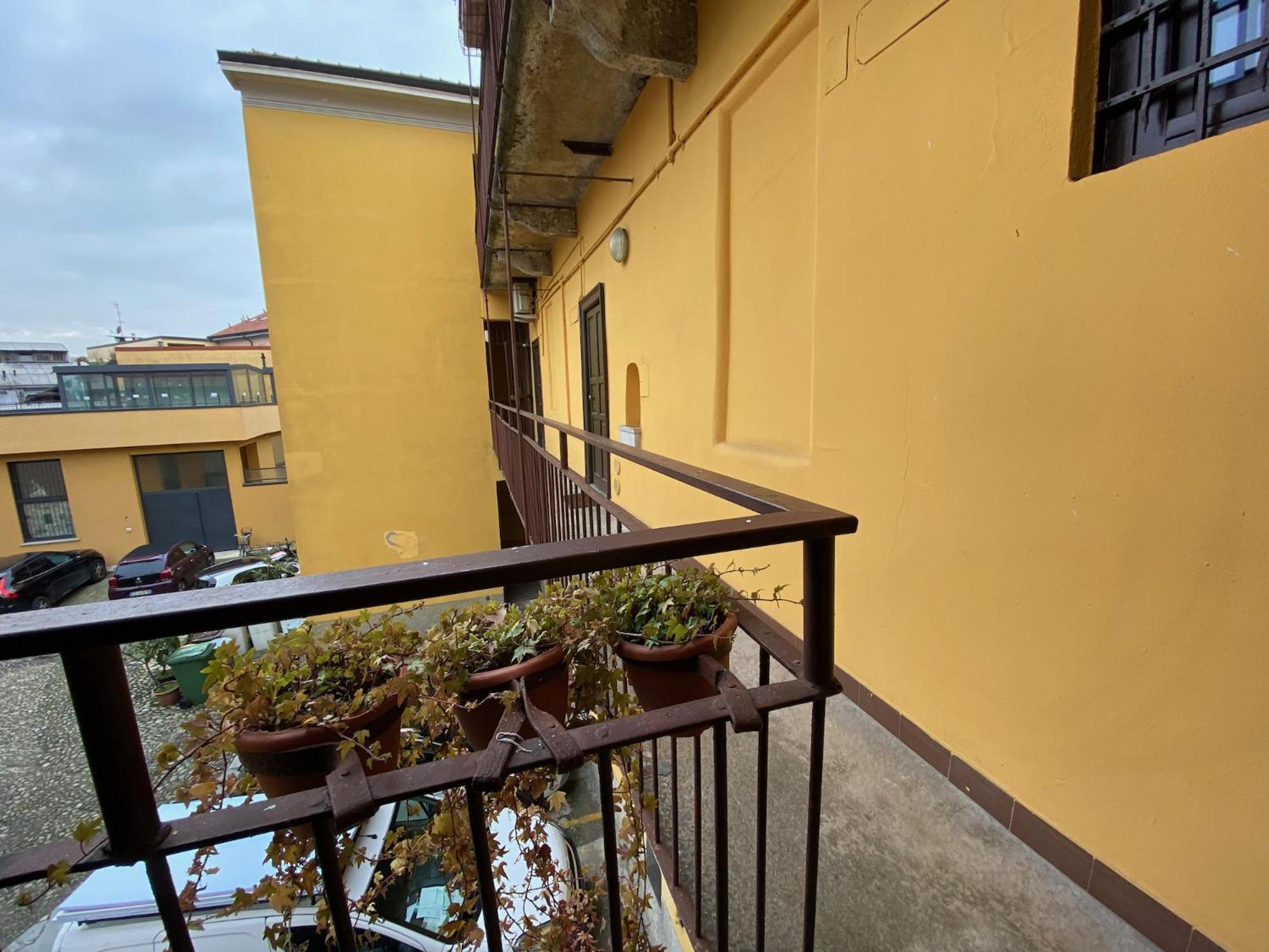 Monolocale Morimondo 1 Milano Ngoại thất bức ảnh